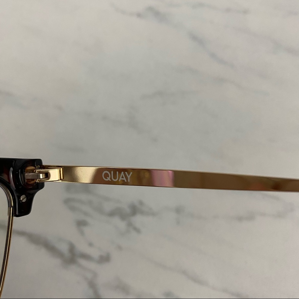 Quay Australia • Chemistry Blue Light Glasses - Picture 5 of 5